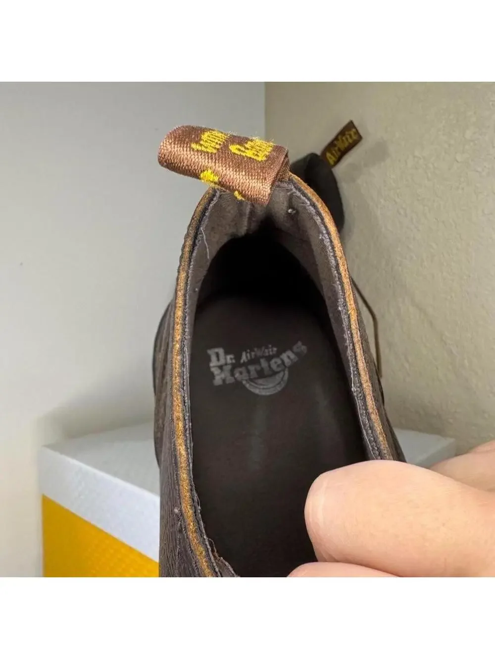 Dr. Martens Sussex Leather Chukka Boots 🤎🥾